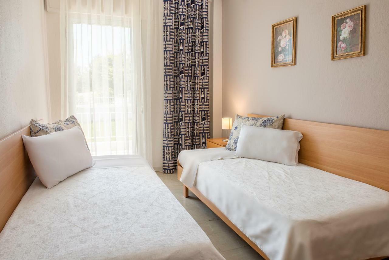 Georgalas Rest Apartments Nea Kallikrateia Luaran gambar
