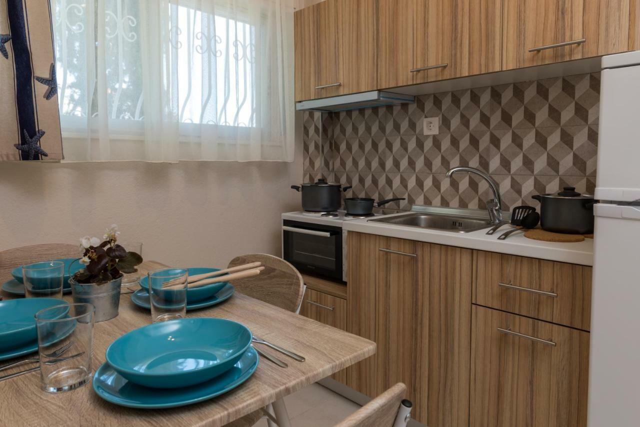 Georgalas Rest Apartments Nea Kallikrateia Luaran gambar