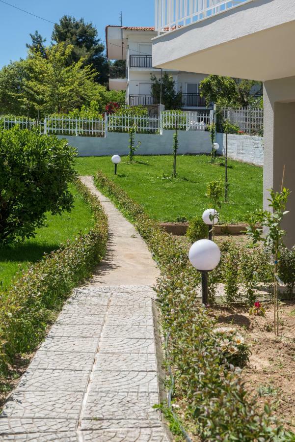 Georgalas Rest Apartments Nea Kallikrateia Luaran gambar